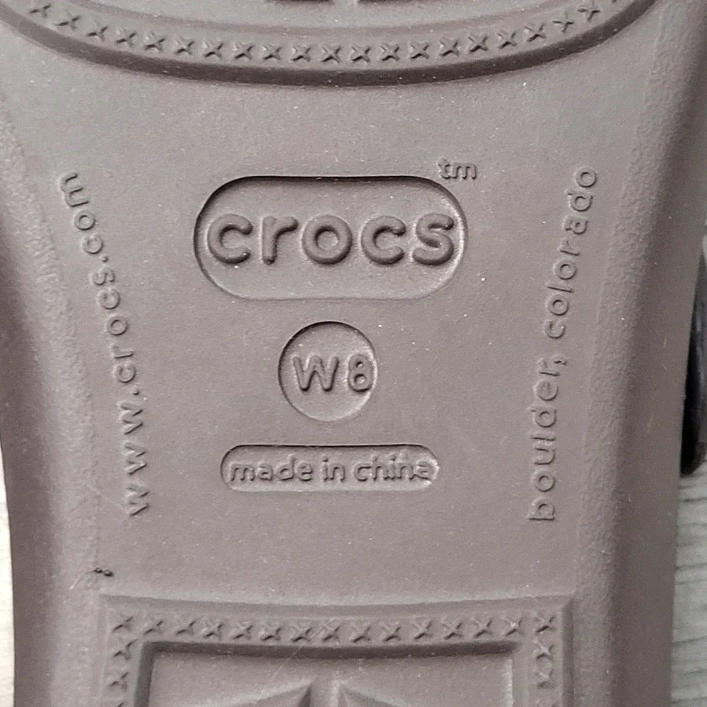 CROCS women size